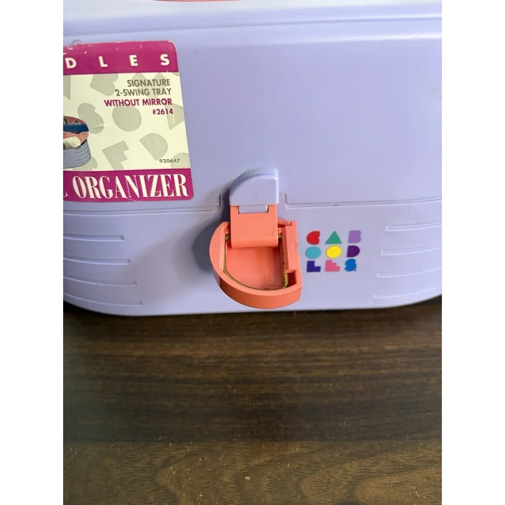 Caboodles this vintage